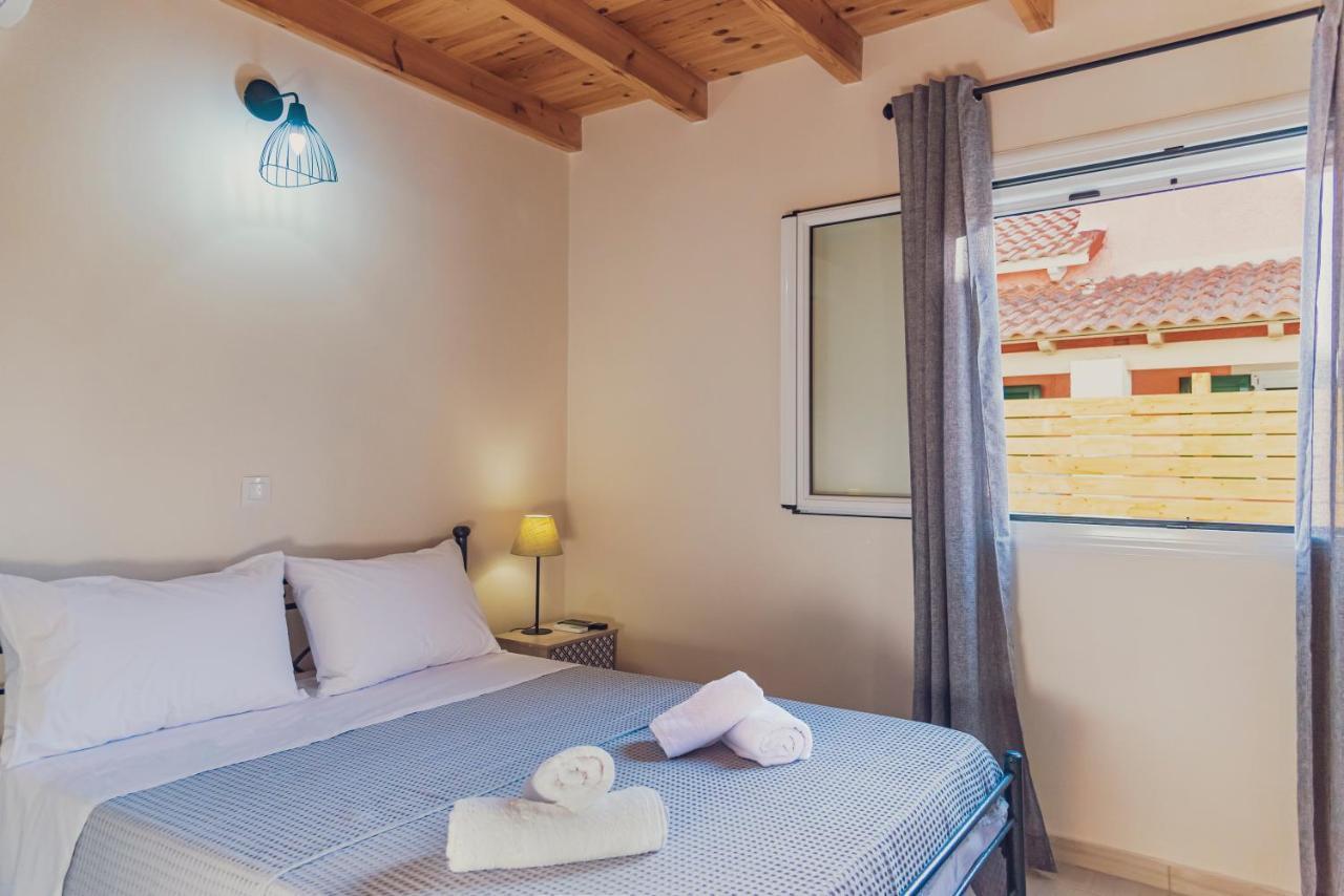 Burnelia Vacation House Lefkímmi Eksteriør billede