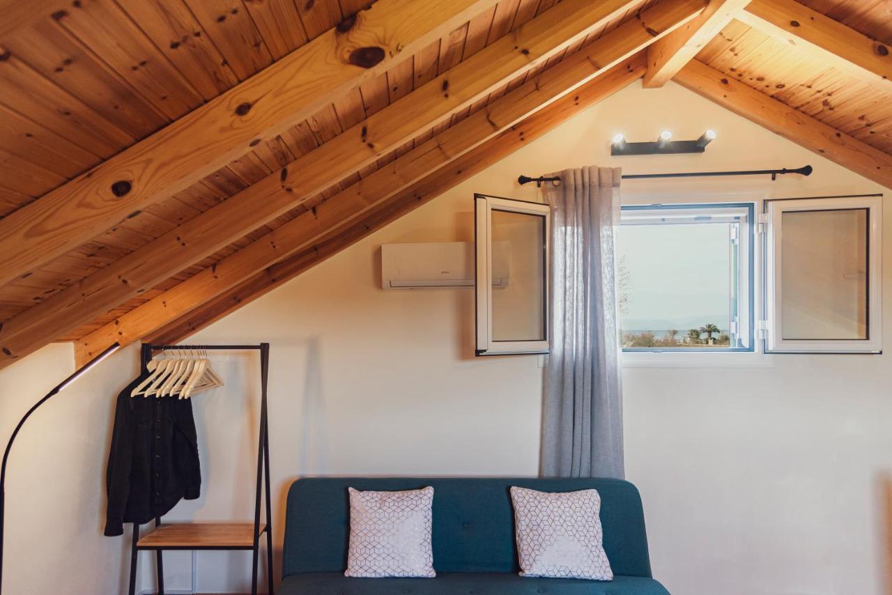 Burnelia Vacation House Lefkímmi Eksteriør billede